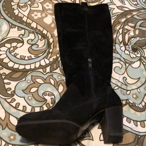 UGG heal tall suede boots